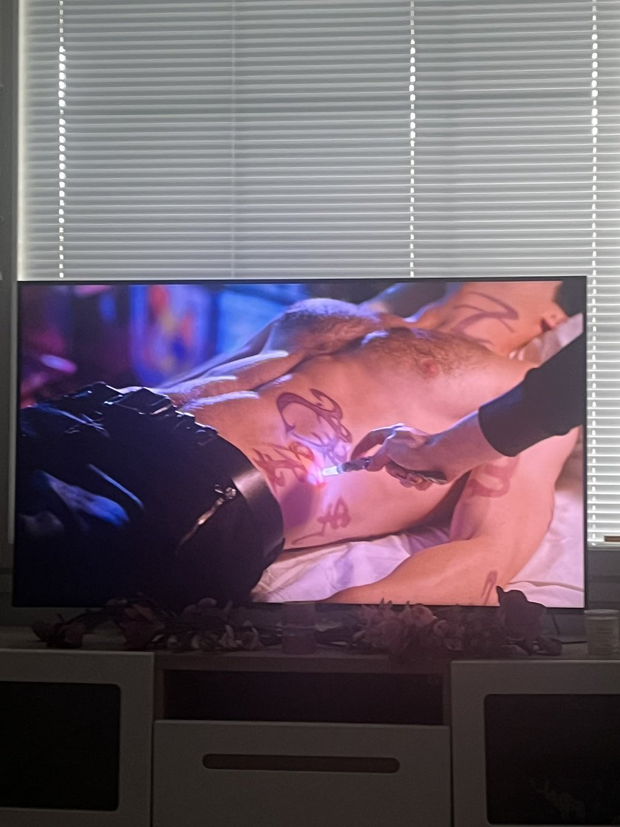 _/uuli loves Matt tweet media