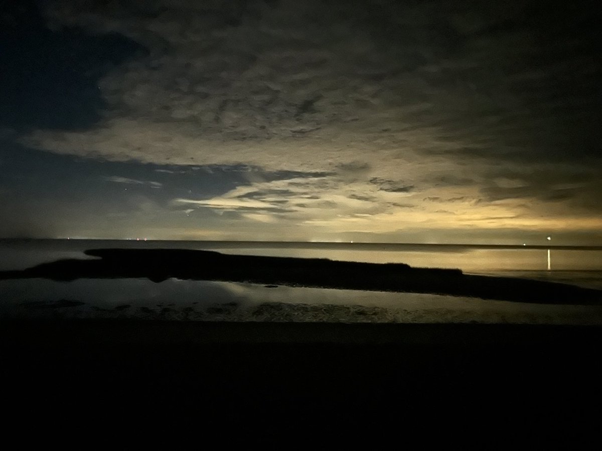 wxcamryn's tweet image. Midnight on the bayside of #CapeCod

Eastham, MA