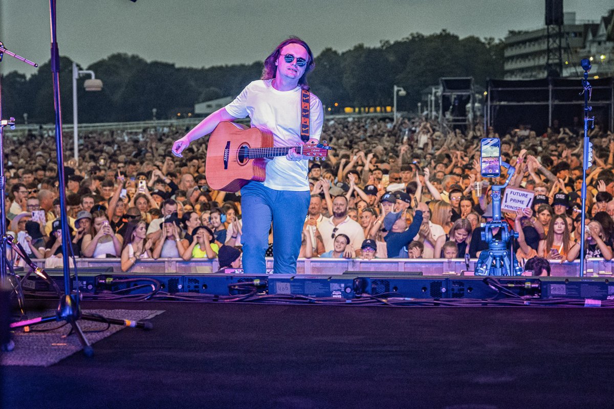 The Jockey Club Live tweet media