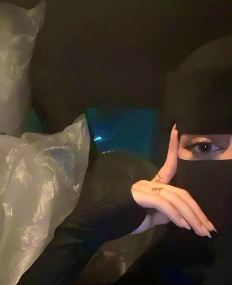 مطلوب رجل لا يرغب بالإنجاب
أنا أرملة وعاقم، عمري 40 سنة دكتورة أطفال، سليمة من الأمراض، طولي 170 ووزني 75
ناعمة، بيضاء ومربربة، أعيش في فيلا خاصة ملك لي.
أبحث عن زواج على الفراش فقط، بدون شروط،
واتس 0547588129