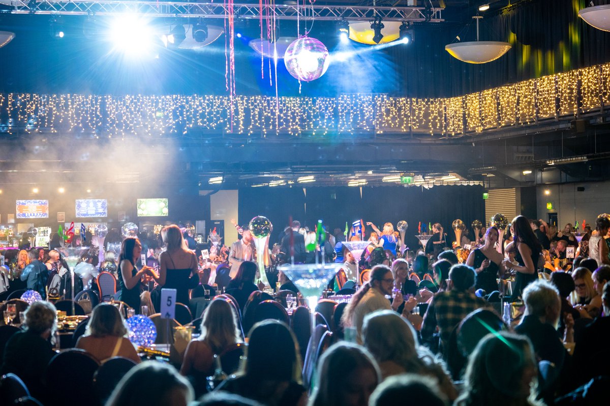 Club Bolton tweet media