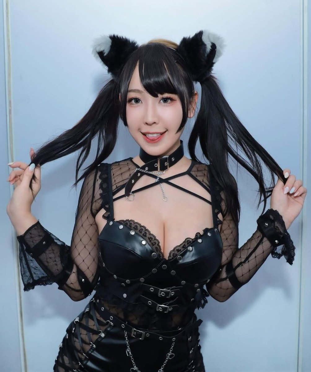 ccplay1211's tweet photo. 誰家的狐狸走失了🦊
 
#CU02 #獸耳娘 
 
📷 蕭子翰 https://t.co/8T4NOlQ2xT