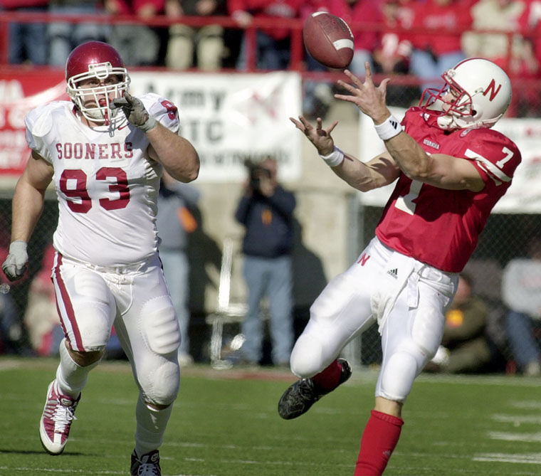 RK_Automatic's tweet photo. @HuskGuys Eric Crouch. Legendary and ahead of the times for QB play. 
#Heisman
@croucheric https://t.co/hnZe1KLV1s