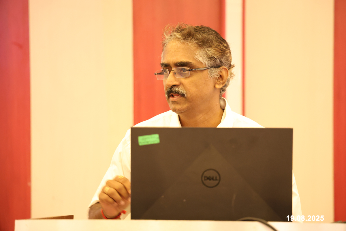 veltechofficial's tweet image. The School of Computing, Department of Computer Science & Engineering at Vel Tech successfully organized a seminar on "Modern Database Technologies for Smart Minds".
Check out the gallery: veltech.edu.in/events/seminar…
#VelTechUniversity #SchoolOfComputing #CSEDept #smartminds