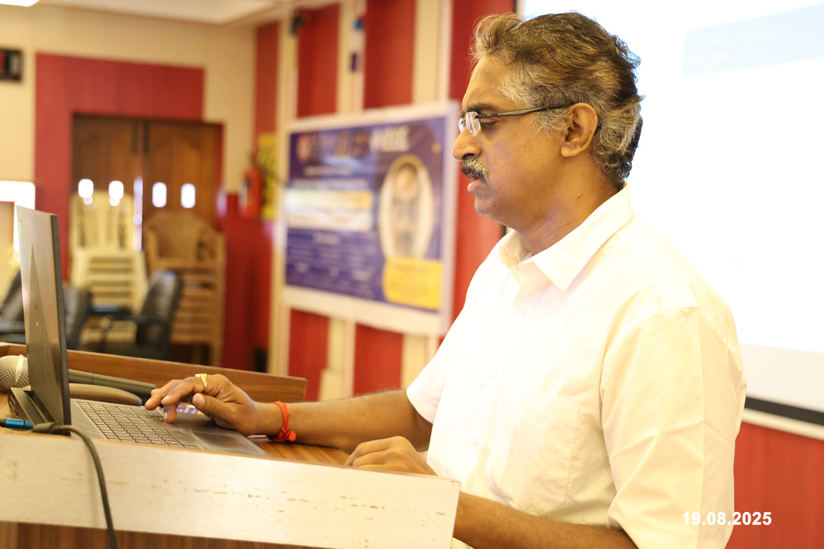 veltechofficial's tweet image. The School of Computing, Department of Computer Science & Engineering at Vel Tech successfully organized a seminar on "Modern Database Technologies for Smart Minds".
Check out the gallery: veltech.edu.in/events/seminar…
#VelTechUniversity #SchoolOfComputing #CSEDept #smartminds