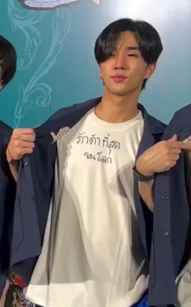 “Love Perth the most in the world”
“Love Ta the most in the world”

Like no shit 🙂‍↔️🙂‍↔️

#GMMTVOuting2025
#PerthSanta