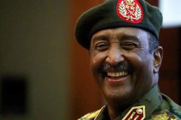 يا برهااان عايزين بياااان .. يا برهااان عايزنو الآن 😴
ما قالوا عليك حنين ؟ بس نان وينا الحنية ؟