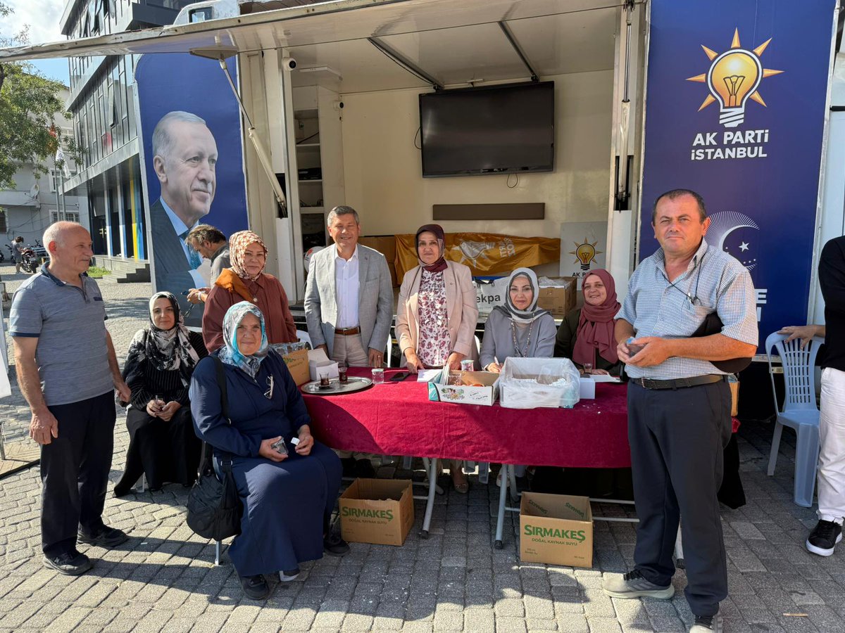Ümmü Gülşen Öztürk (@drummugulsen) on Twitter photo Samimiyetle, gayretle; gönül gönüle sahadayız.
İlçe Başkanımız <a href="/akozkanaydugan/">Özkan Ayduğan</a> ile birlikte Soğuksu Mahallemizdeki AK Nokta’da hemşehrilerimizle buluştuk, dava arkadaşlarımızın sahadaki gayretine eşlik ettik, yeni üye kayıtlarımızı da gerçekleştirdik.
📍 Beykoz | Soğuksu Samimiyetle, gayretle; gönül gönüle sahadayız.
İlçe Başkanımız <a href="/akozkanaydugan/">Özkan Ayduğan</a> ile birlikte Soğuksu Mahallemizdeki AK Nokta’da hemşehrilerimizle buluştuk, dava arkadaşlarımızın sahadaki gayretine eşlik ettik, yeni üye kayıtlarımızı da gerçekleştirdik.
📍 Beykoz | Soğuksu