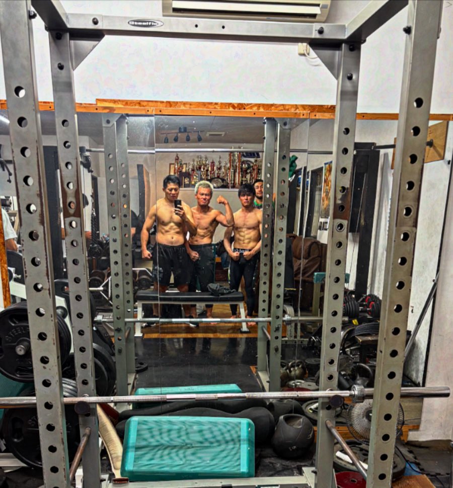 tatsumi6969's tweet photo. 水曜練習終了☑️
9月にRIZINに出場の2人も気合い入っている！！！
今年の夏はteam NEX全勝でいこう！！！
#太田将吾　#奥山貴大　#RIZIN51 #MMA #teamnex https://t.co/OE9xRmpPUc