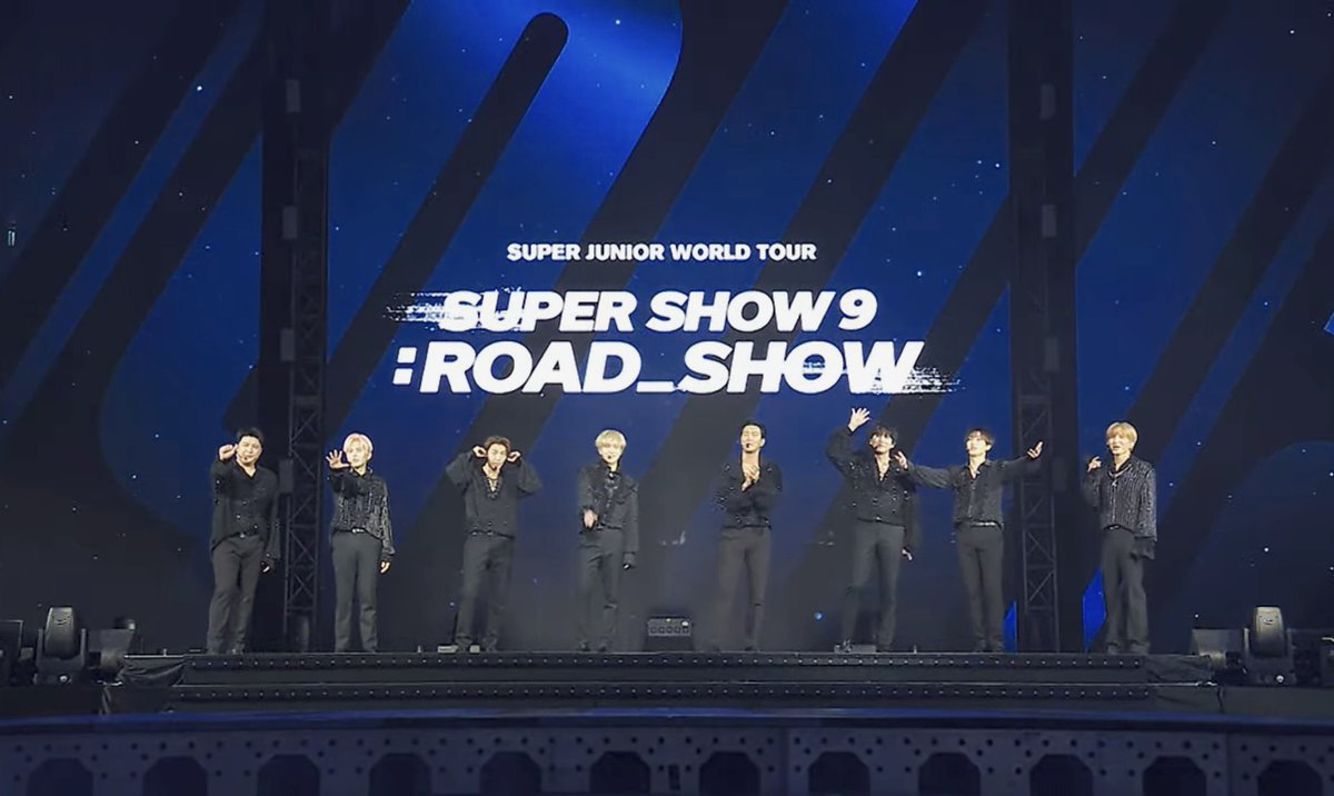 maco0809's tweet photo. 💙
#Kyuhyun #Donghae #Eunhyuk
#SUPERWEEK
#슈퍼주니어 #SUPERJUNIOR
#SUPERSHOW9encore 　#SS9encore https://t.co/Fv5gt4QAYc