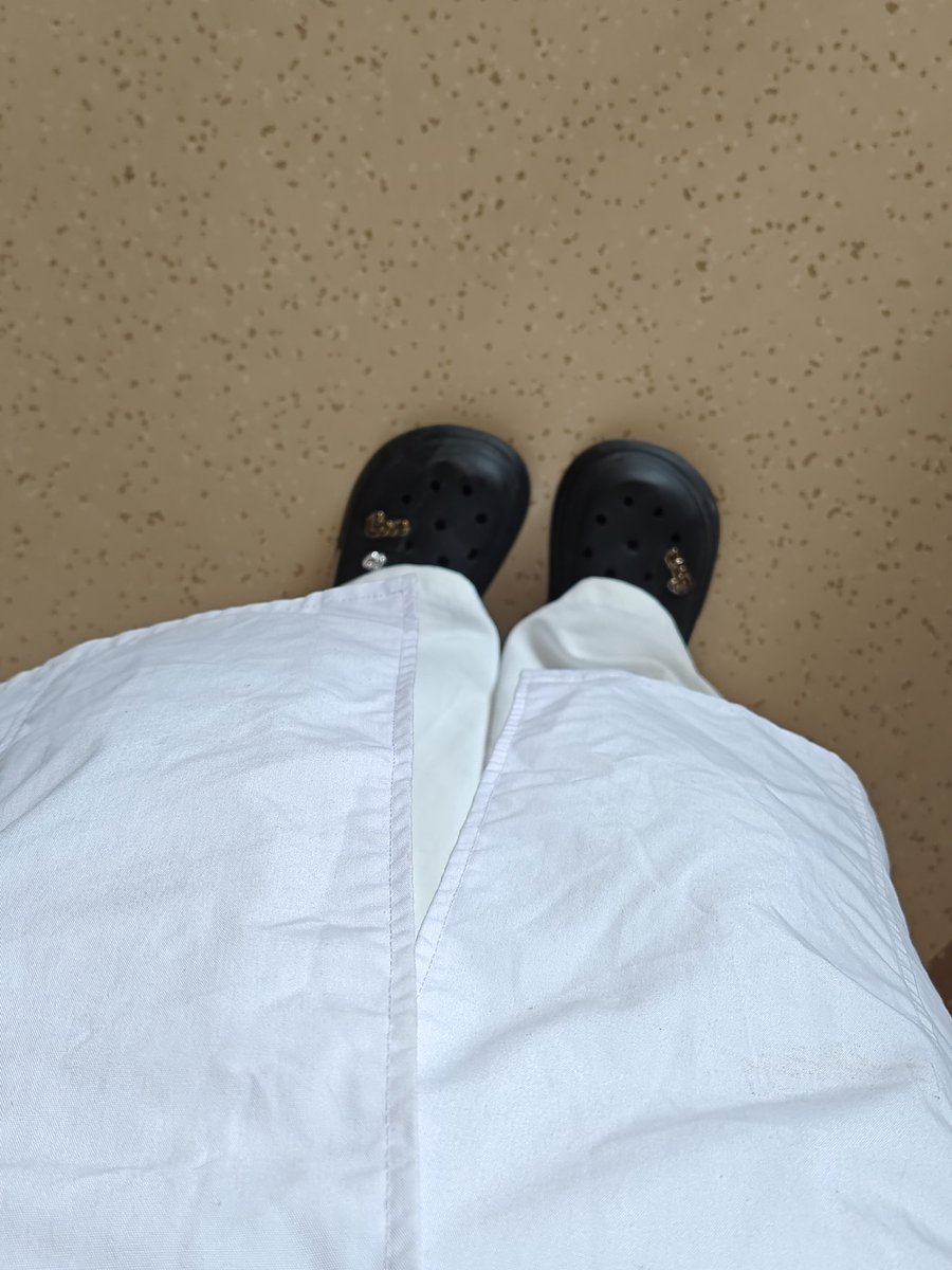 现在立刻马上让我踩踩 #4i