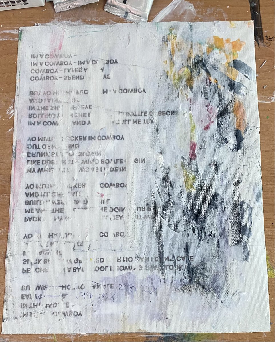 Pablo_Rocksey_M's tweet photo. old bit of canvas from the pile,
started today
Title ‘Cowboy'
Step 3
Finding lack of inspiration atm
#colourgradient
#acrylics
#painting
#art
I know it doesn't look like it yet
#artist
#abstract #interiordesign #gallery #colourfieldpainting #minimal https://t.co/UXtwo5BtJD