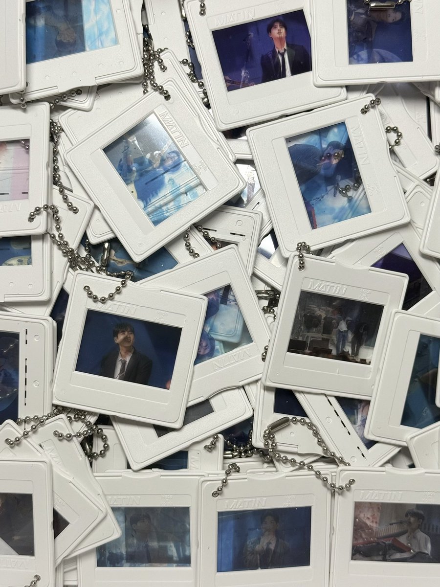 데이식스 10주년 <The DECADE> 고양 첫콘 필름마운트키링 나눔🎞️ (08/30)

★선착나눔
★수량: 약 50개
★장소: 당일공지 (장소가 바뀔 수도 있으니 최근 타래 잘 확인해두세요!)
★소소한 이벤트도 같이 있어요!!
★인증: #RT
↳트친들은 인증 안 받아요♡ (인증은 안 받아도 rt해죱..♡)