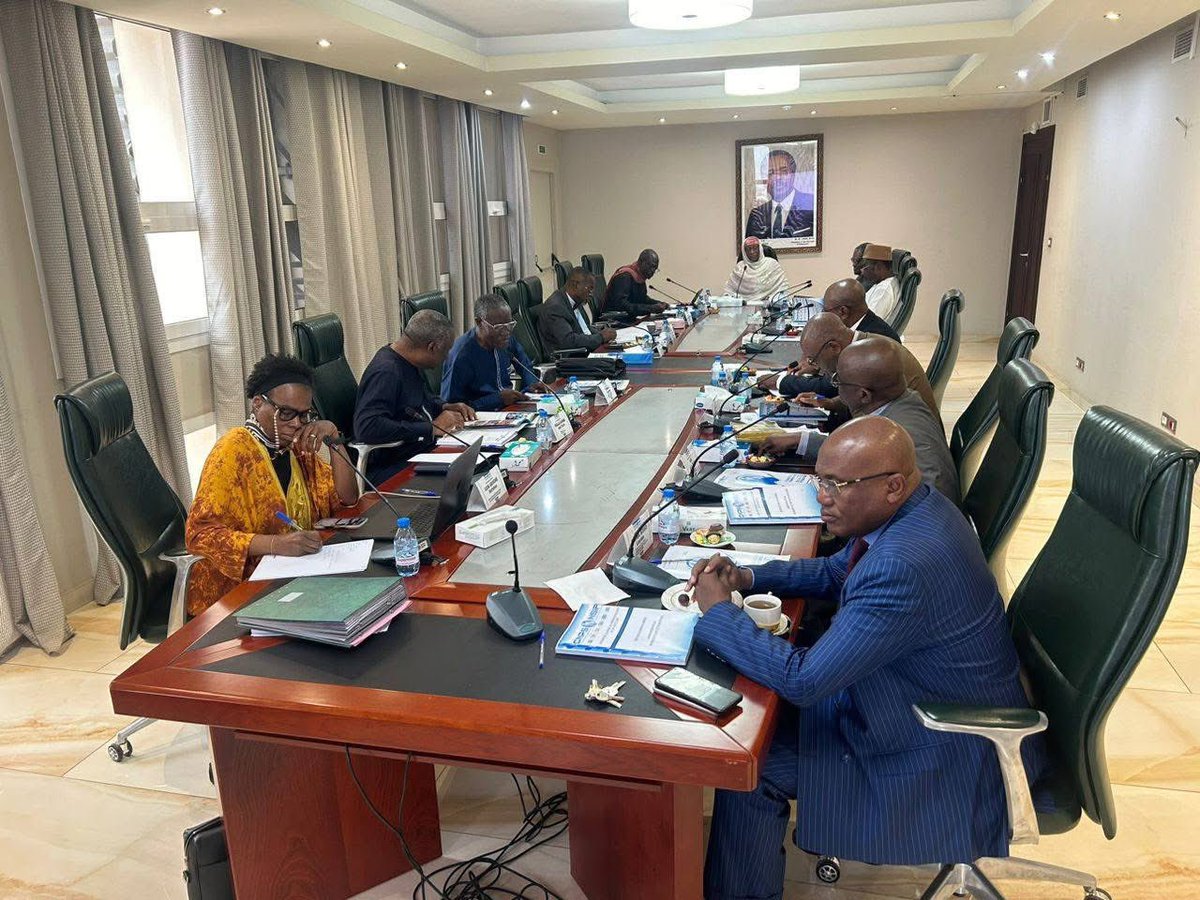 Gouvernance de la CNPS: Le Conseil d'administration en conclave !

Une session ordinaire de l'organe d'administration de la #CNPS du #Cameroun s'est tenue ce mercredi 20 août 2025, à son siège à Yaoundé.

#vousneserezjamaisseul #SécuritéSociale