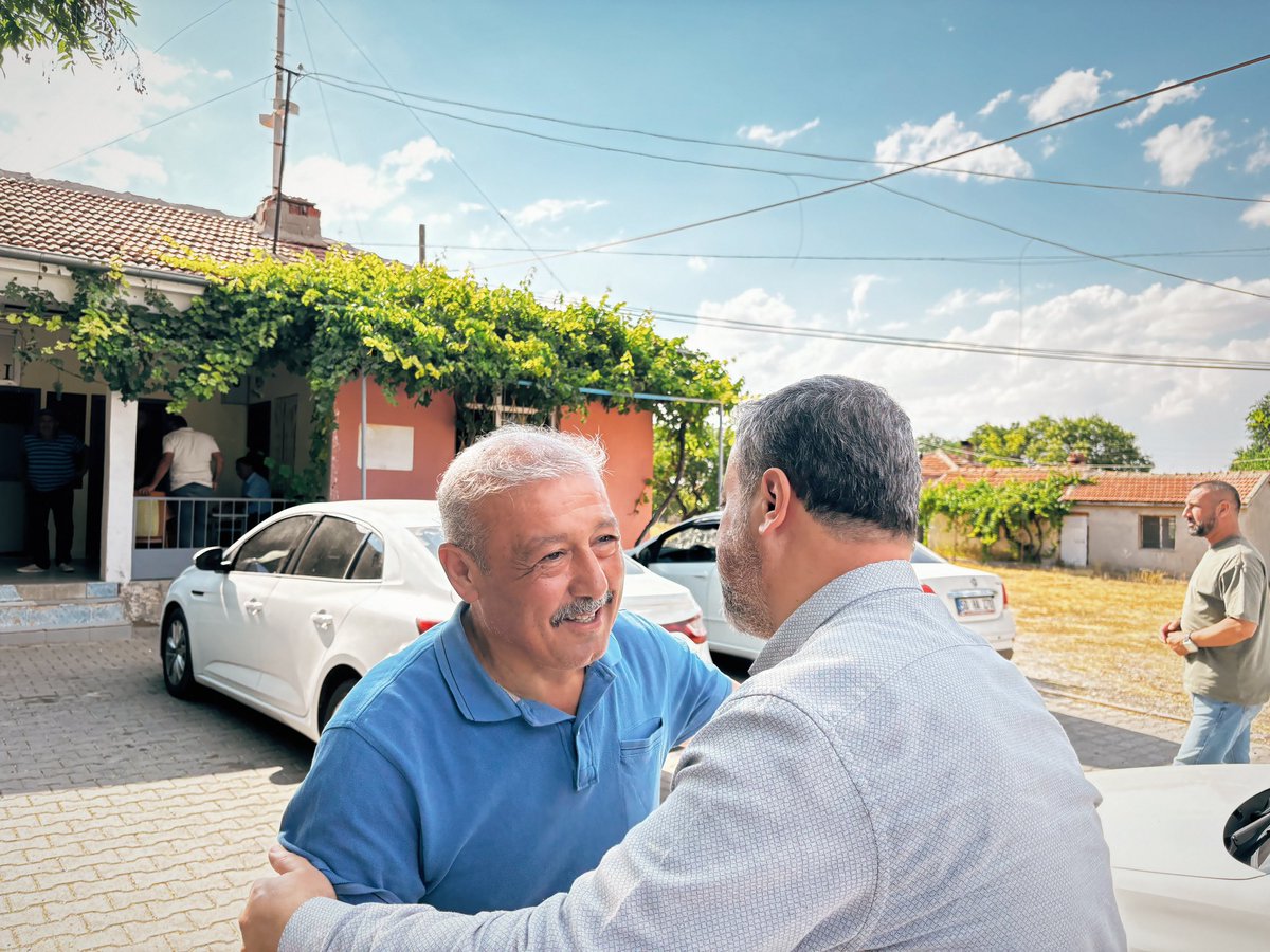 📍Hacıbektaş Köşektaş Köyü

Köşektaş köyümüzde dostluğun ve kardeşliğin sıcaklığını yaşadık. Hemşehrilerimizle sohbet ettik, dertlerini dinledik, beklentilerini not ettik. Köyümüzün birlik ve beraberlik ruhu bizlere güç verdi.

Göstermiş oldukları içtenlik ve samimiyet için