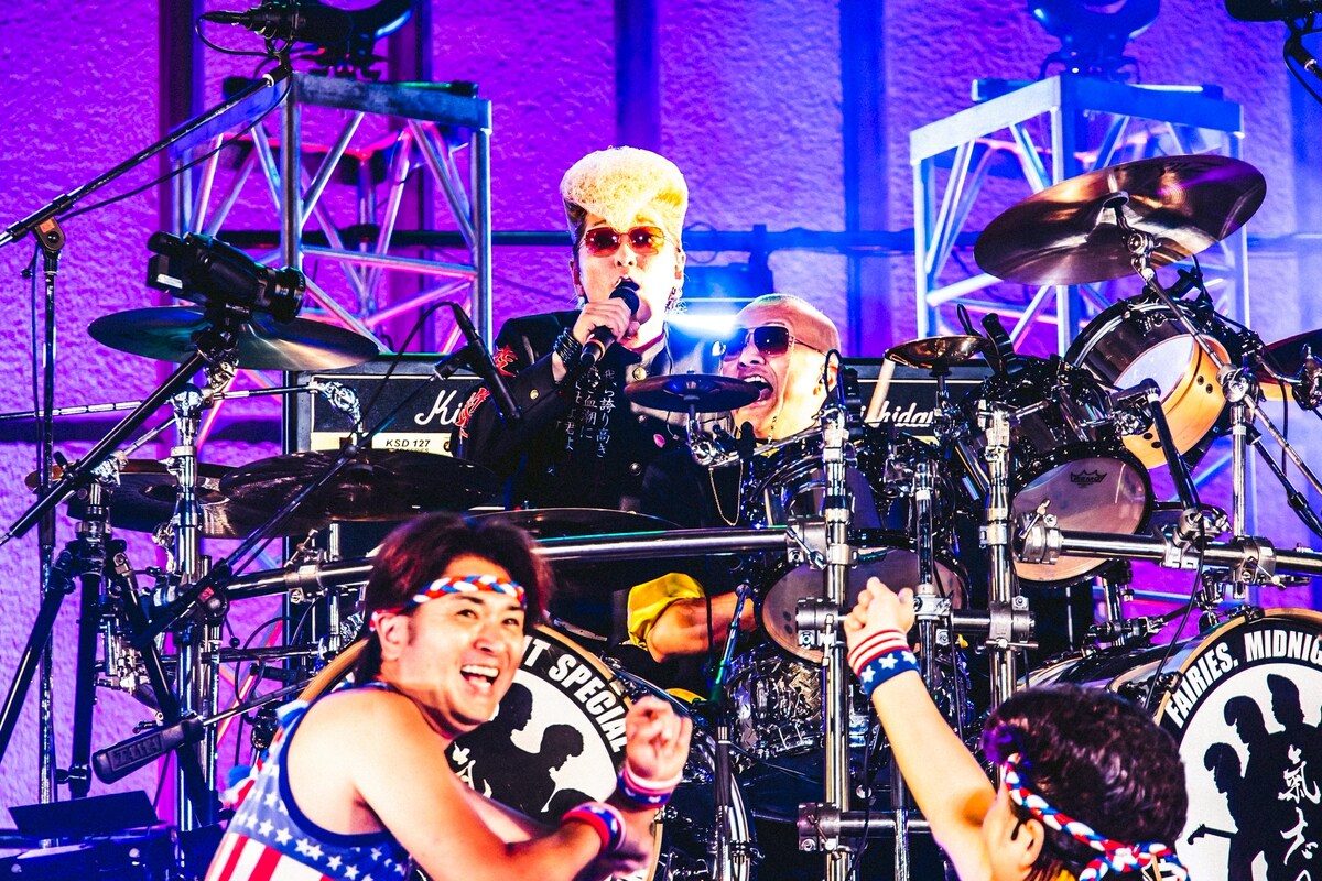 【ライブレポート】
氣志團のいちばん熱い夏──

23年ぶり日比谷野音GIG
仲間たちとの絆で駆け抜ける

🔽詳細・セトリ・写真18枚
natalie.mu/music/news/636…