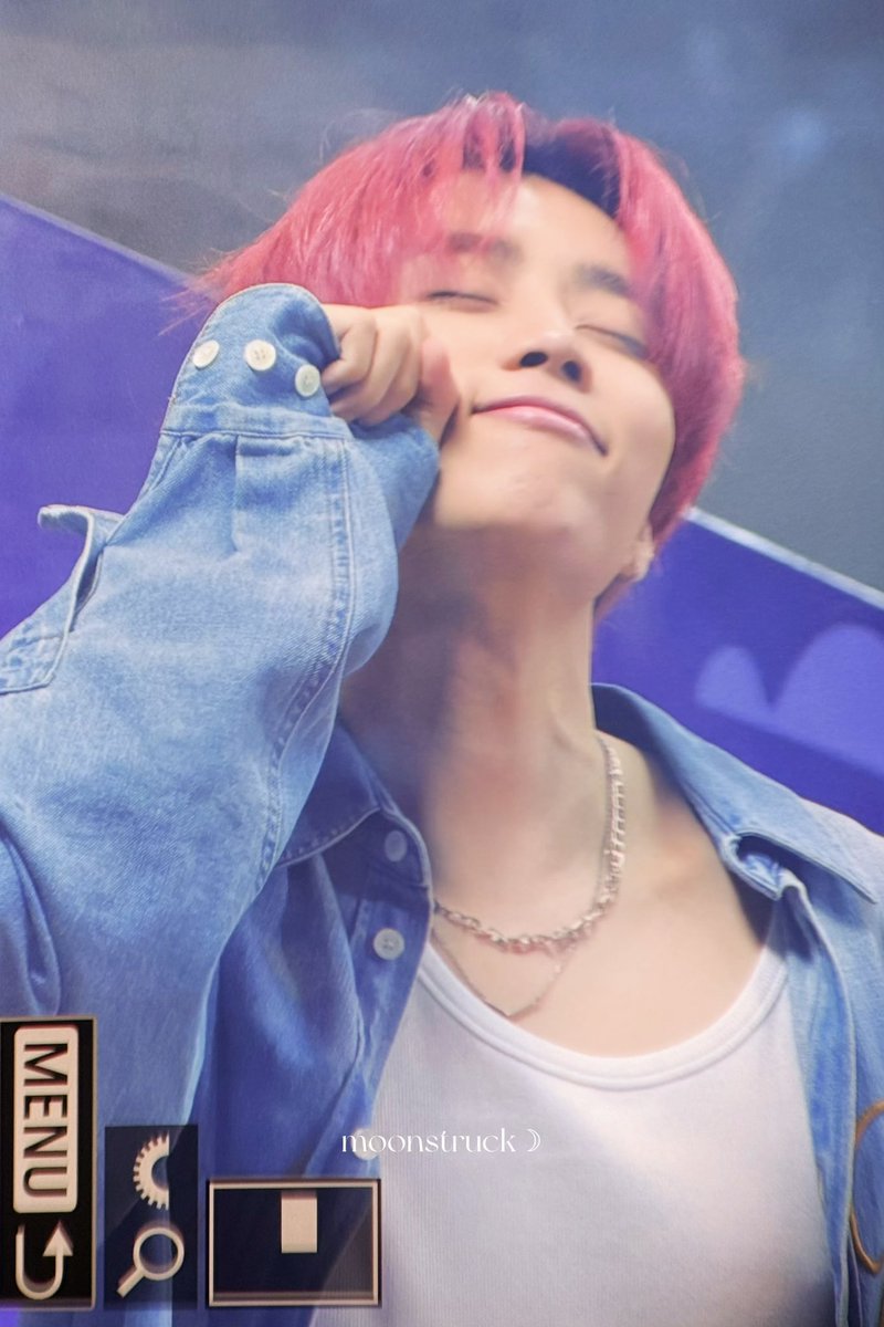 𝐦𝐨𝐨𝐧𝐬𝐭𝐫𝐮𝐜𝐤 𝐥𝐨𝐯𝐞 ☽ (@moonstruck0412) / Posts / X