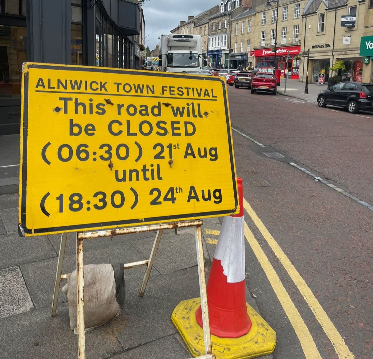 It’s all coming together for Alnwick Town Festival! 🎶🍺🥘