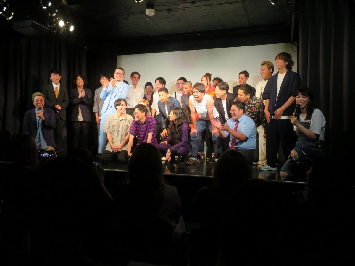 konnoburumainfo's tweet image. 8/20 #トップ 座＠新宿バティオス

10組によるタイマン方式のバトルライブと企画。
ゲストは宮下草薙さん。

リニューアルしたトップ座は初めてだったけど、メチャ楽しかったです！…