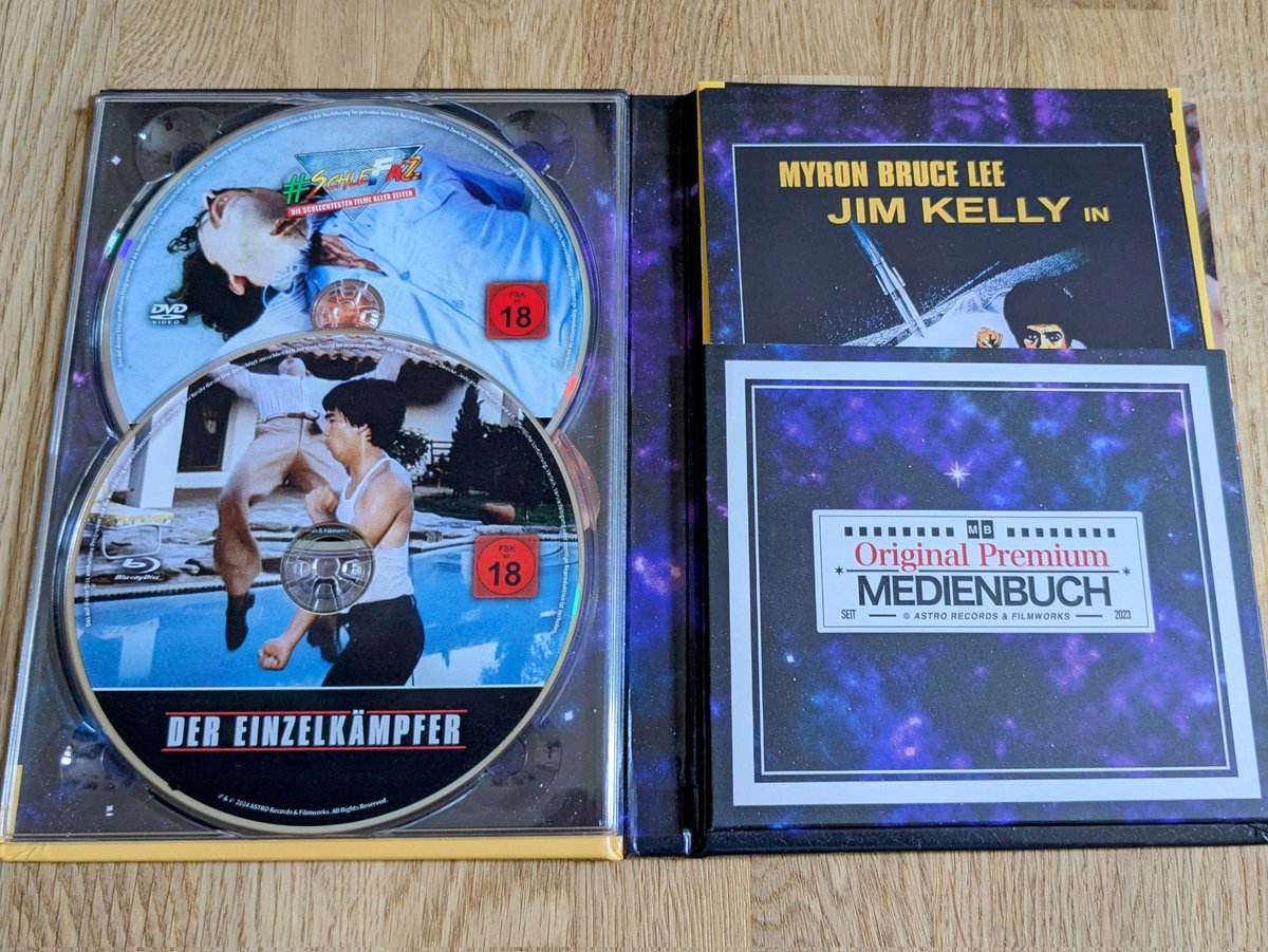 Die #SchleFaZ-Mediabooks von Astro sind richtig schick geworden. 👌🏻

Gibt's hier: platinumcultedition.com

#SchleFaZbeiNitro #WirSindSchleFaZ