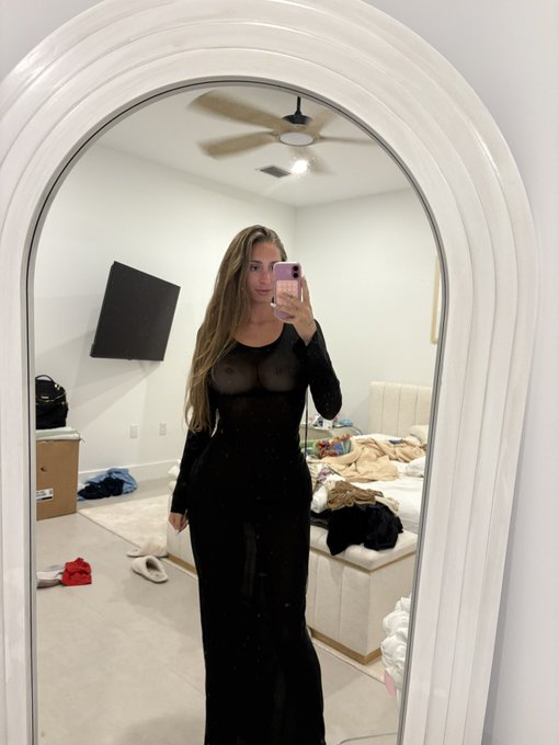 want or need me? https://t.co/YxhWLV5WXG