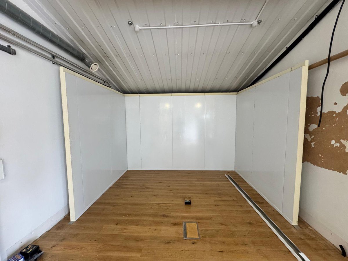 AR Twigg & Son tweet media