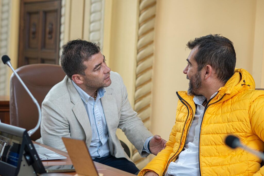 ¿En qué se invertirán los recursos?

- $40 mil millones: Pavimentación de 12 km en la vía La Dorada – Sonsón (sector Isaza)

- $15 mil millones: Construcción de placas huella en alianza con el Comité de Cafeteros y municipios (peso a peso)