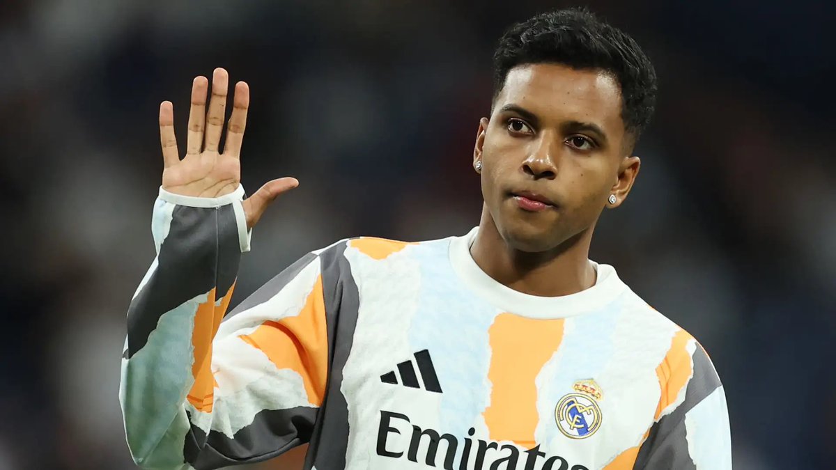 Exclusive 💣

🇧🇷Rodrygo's agent travelling to London🇬🇧

The agent will land 🛬 in the evening 🌗

The agent will meet <a href="/Arsenal/">Arsenal</a> &amp; <a href="/LFC/">Liverpool FC</a> to see what options💰can be offered to his client. 

The agent has requested the meetings, not the clubs.