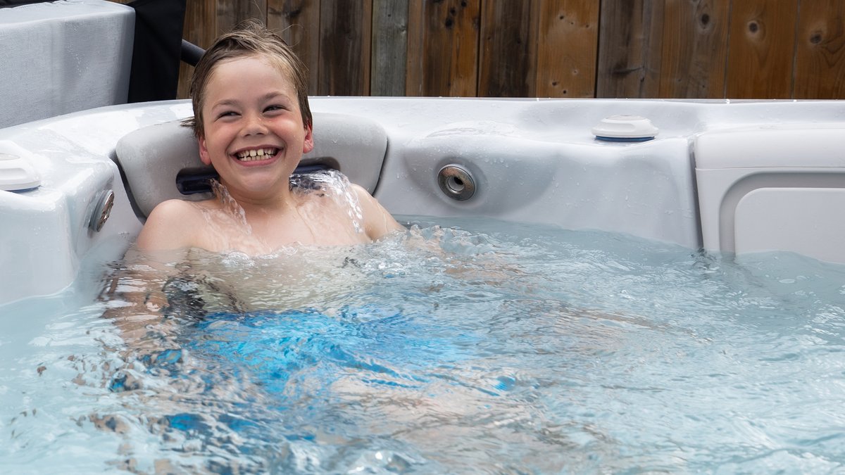 Hydropool Hot Tubs and Swim Spas tweet media