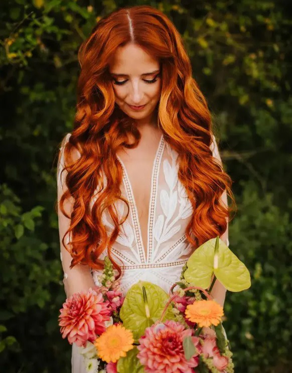 thewhiteroomuk's tweet image. Hair #Extensions For Your #Wedding Day 👰‍♀️

Everything you need to know about wedding hair #extensions, from choosing the right type of hair extensions for you, to using hair extensions to make your #dream bridal #hairstyle a reality. ✨

tinyurl.com/y9vwy7jm

#BridalHair