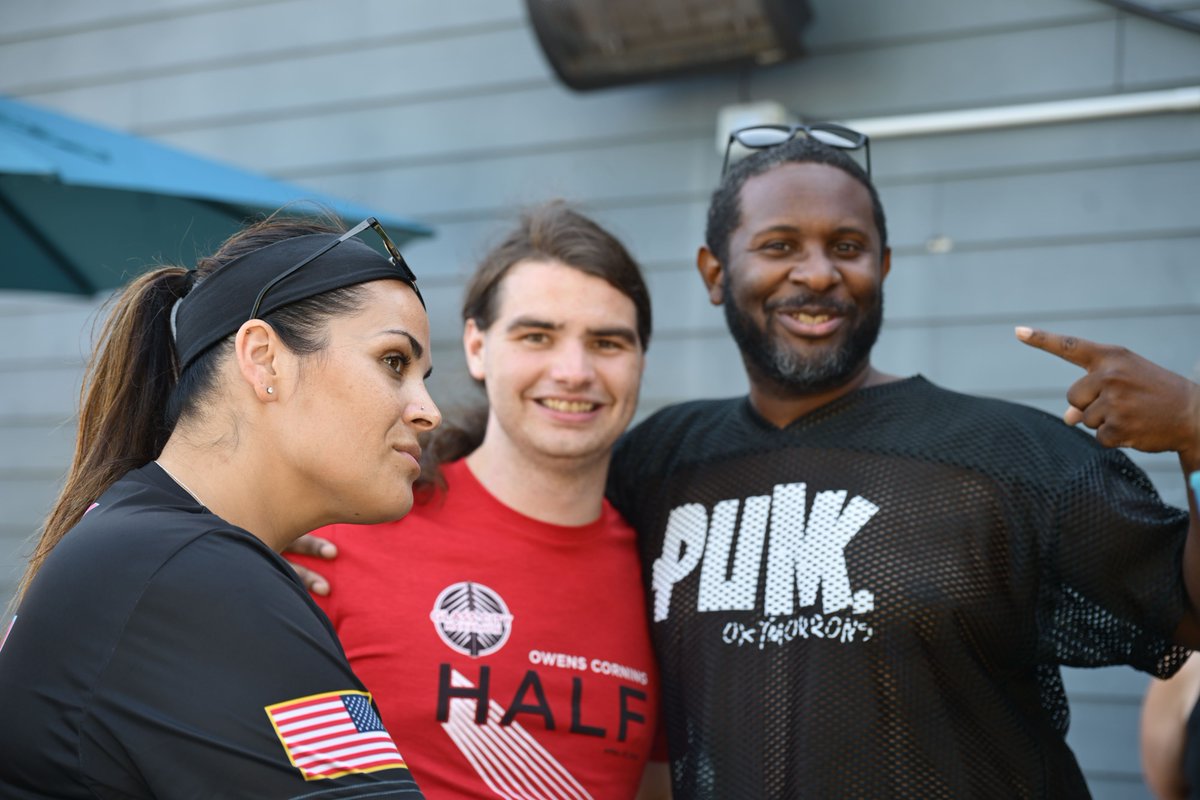 Don't forget! We're meeting for our brew run TODAY at Maumee Bay Brewing Co. (Downtown Toledo). Let's run, grab a beer, and have some fun! 👟  #DavesRunning #BrewSeries #Running #BrewDash #CraftBeer #RunforBeer