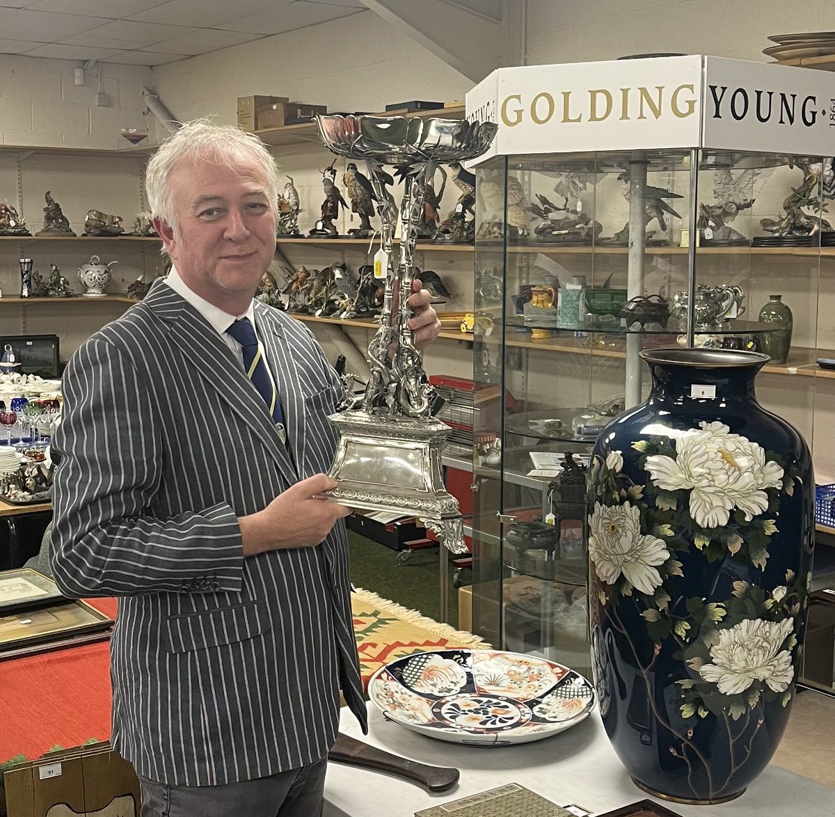 Colin Young (@colinyoungawa) on Twitter photo Chinese silver centrepiece today <a href="/GoldingYoung/">Golding Young</a>
SOLD for £10,400
In the quarterly #AsianArt sale
🪭 Chinese silver centrepiece today <a href="/GoldingYoung/">Golding Young</a>
SOLD for £10,400
In the quarterly #AsianArt sale
🪭