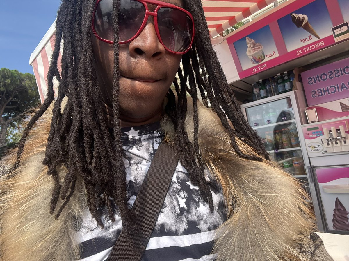 Jeune Morty tweet media