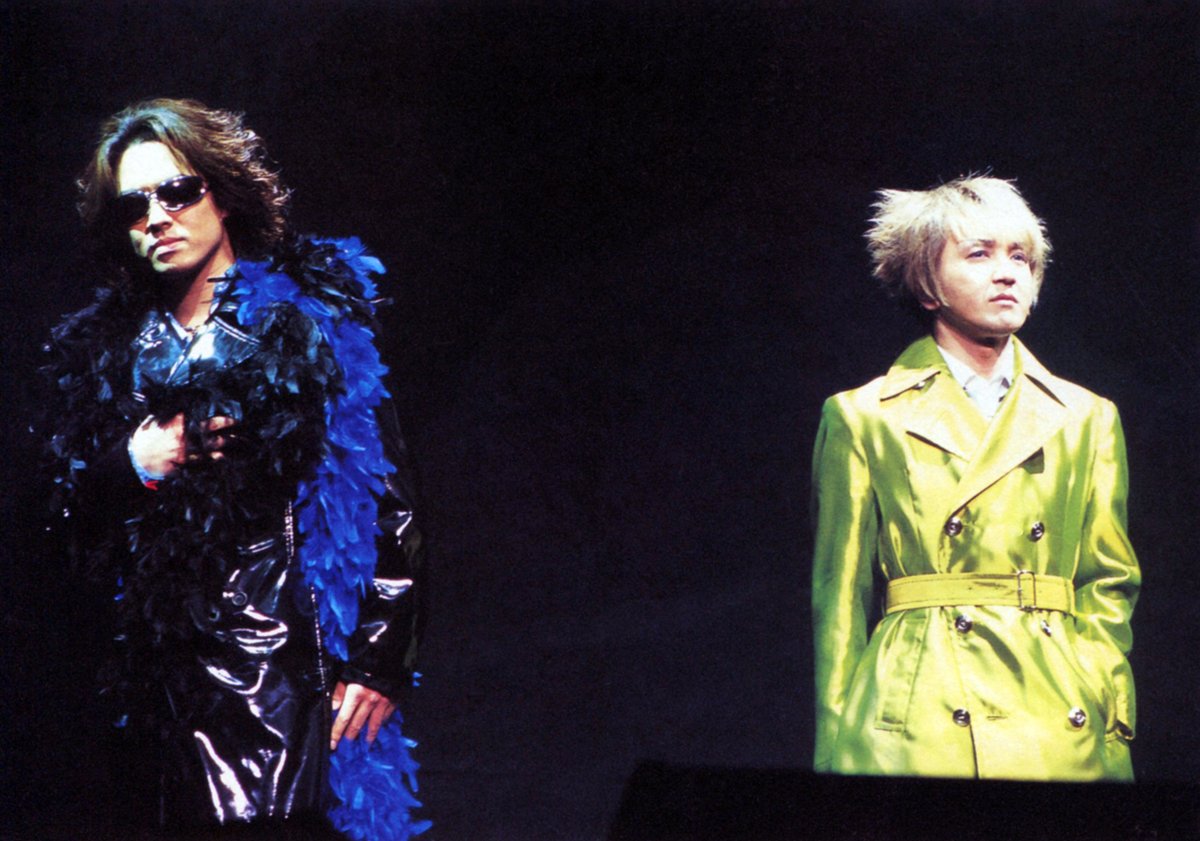 access_memory's tweet photo. 【2002/08/21】access DVD
「access TOUR 2002 CROSSBRIDGE LIVE at TOKYO INTERNATIONAL FORUM」RELEASED #AXS #access #DaisukeAsakura #HiroyukiTakami #浅倉大介 #貴水博之 #AXS10th https://t.co/vPaAL0hoi9