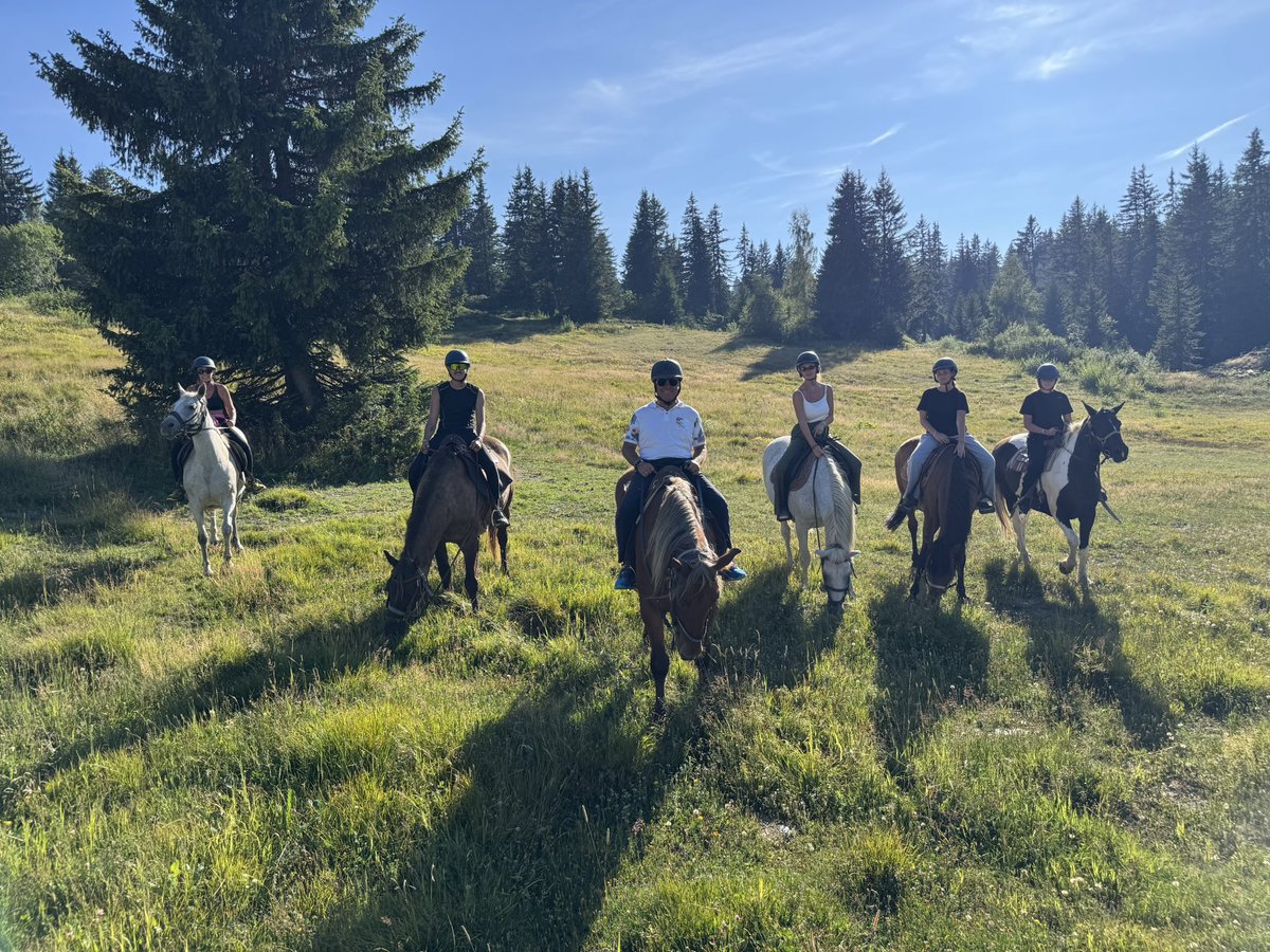 Balade aux Saisies, on va tourner un nouveau western 😂 <a href="/lessaisies/">les Saisies</a> 🤩