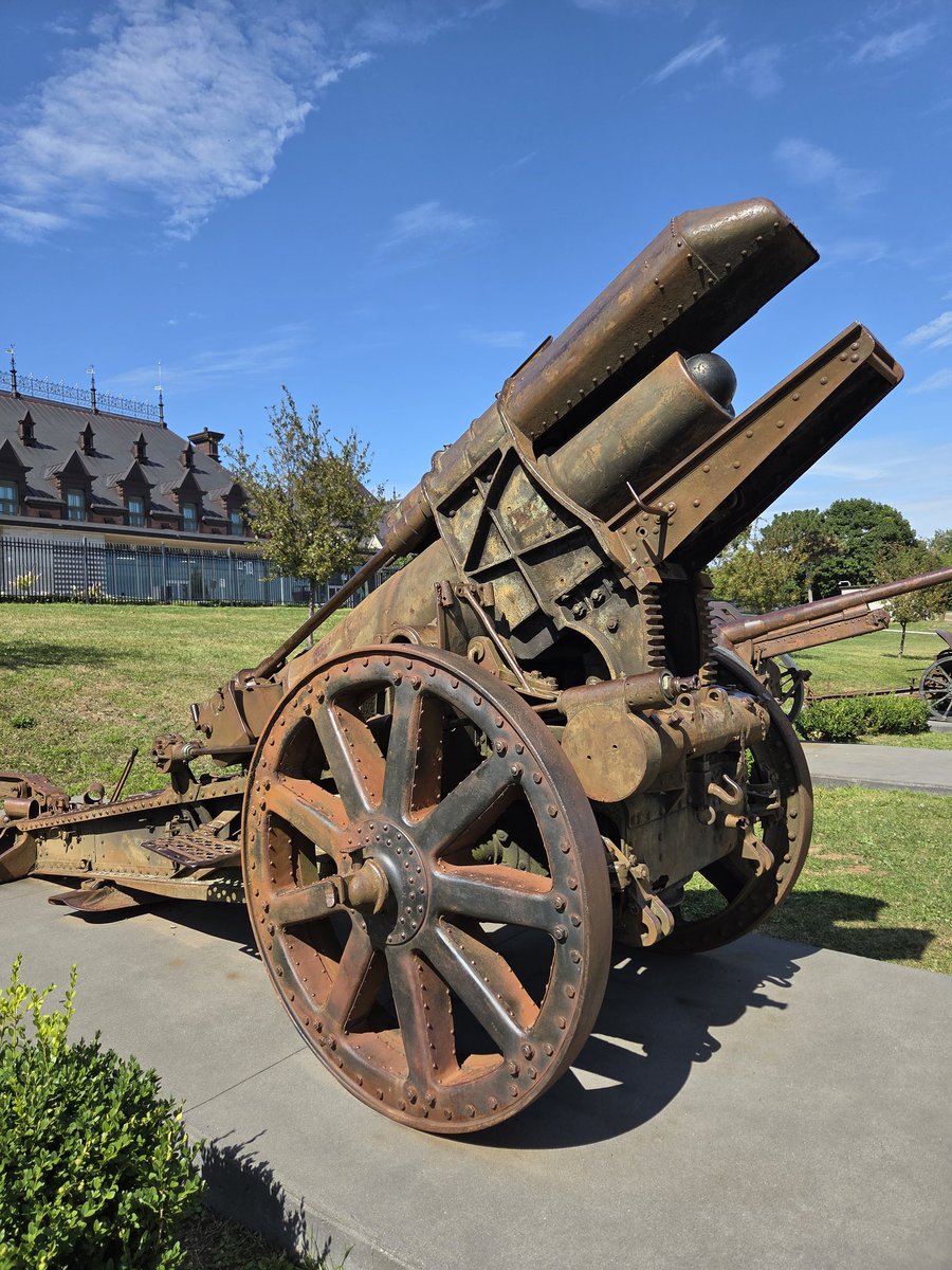 Captured German WW1 artillery. The Plains of Abraham. Quebec. 1.