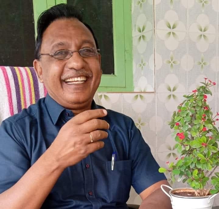 அன்புடையீர், 
சிரிப்பு ...
        " சிரிப்பு என்பதே மனிதரோடு மனிதரை இணைக்கும் ஒரு காந்தக் கல் ." ! 
--- @ ans