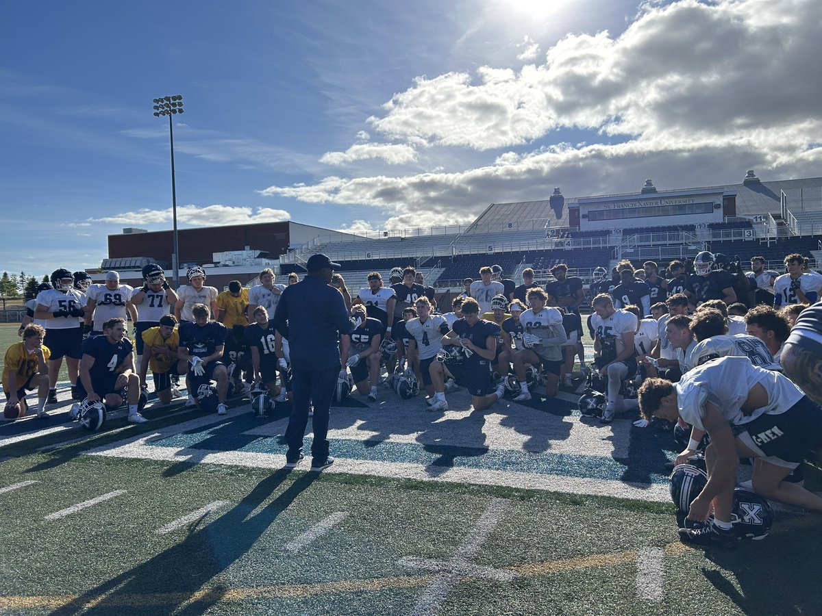 Only 10 more days until our regular season debut against the Axemen in Wolfville! 

#HailandHealth
#GoXGo