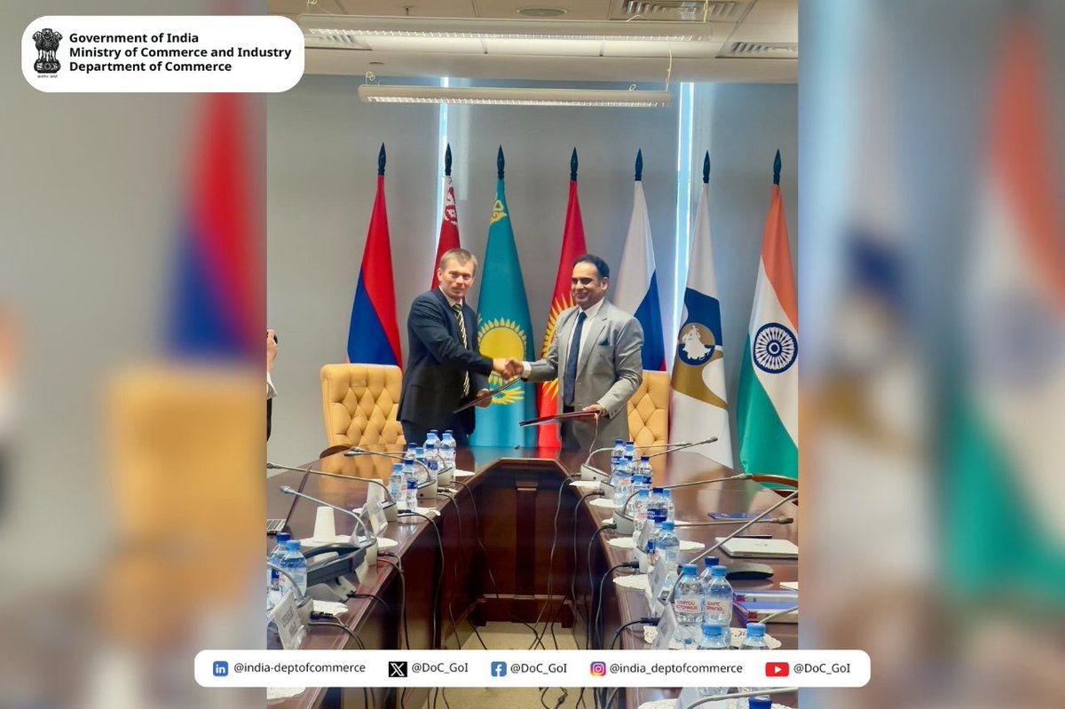airnewsalerts's tweet image. #India and the Eurasian Economic Union (#EAEU), comprising Armenia, Belarus, Kazakhstan, Kyrgyz Republic and Russia, signed the Terms of Reference (ToR) to launch negotiations on a Free Trade Agreement (FTA).

The ToR was signed by Additional Secretary of the Department of…