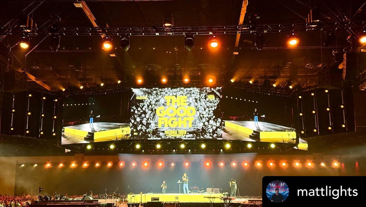 TheRobeWay's tweet photo. At the Orange County Convention Center in Orlando for the AOG National Youth Conference with Matt Moreland working with Streamline Productions &amp; a rig using @Robelighting #LEDBeam350, #LEDBeam150 &amp; #Spiider luminaires.

#therobeway #wednesdayworship #robelighting https://t.co/phmksgxBAF