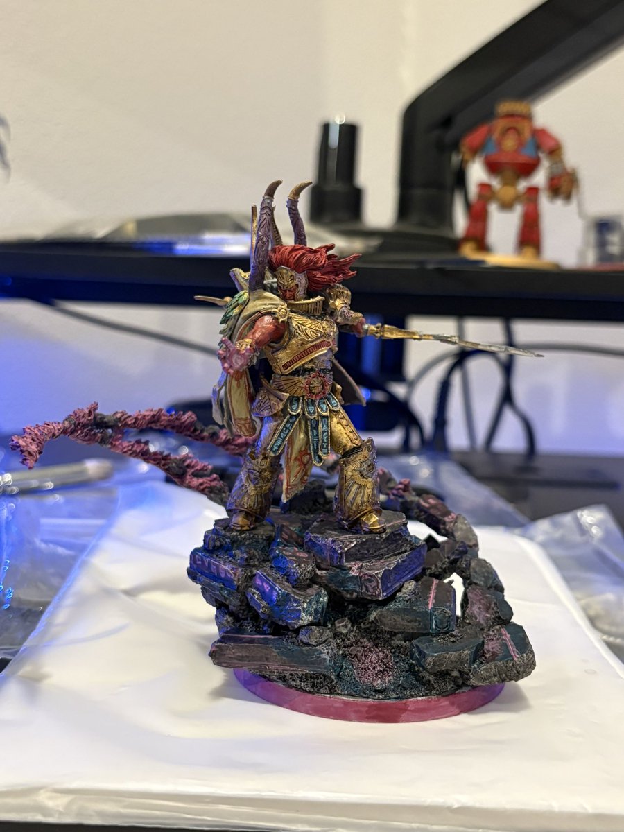 freakysorcerer's tweet photo. @16DDDDDDDDDDDDD @FrotniteGuy Dude I just finished my resin magnus model https://t.co/YM5XfKPeeQ