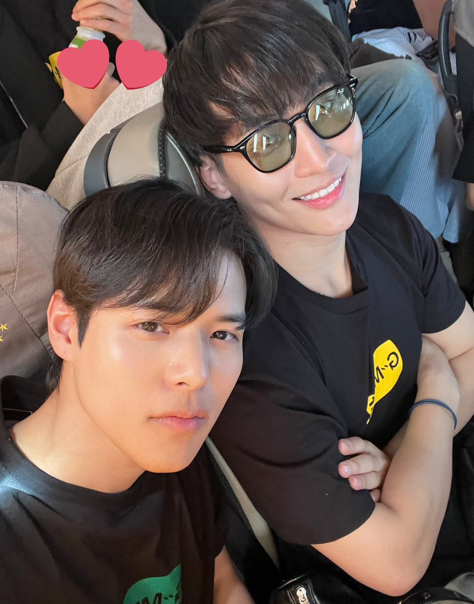 biron173's tweet photo. Jajaja ya los amo un monton estos dos me han dado tanto material en si acaso un dia de ser pareja oficial que otras parejas que ya llevan sus añitos, jajajaj me encantan jajaja 😂😂😂😍😍😍😍#GMMTVOuting2025 #OhmPoon https://t.co/t2Sb0XU5FJ