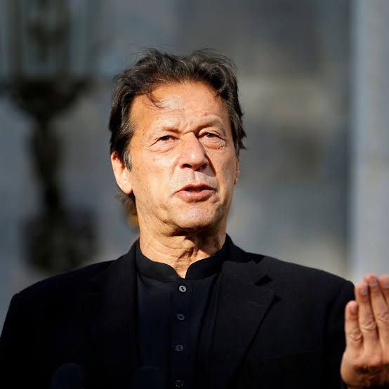 BriefingJK's tweet photo. Report: Pakistan Army secretly operates a fake think tank to publish anti Imran Khan propaganda in the US. https://t.co/MiGGCfDowq