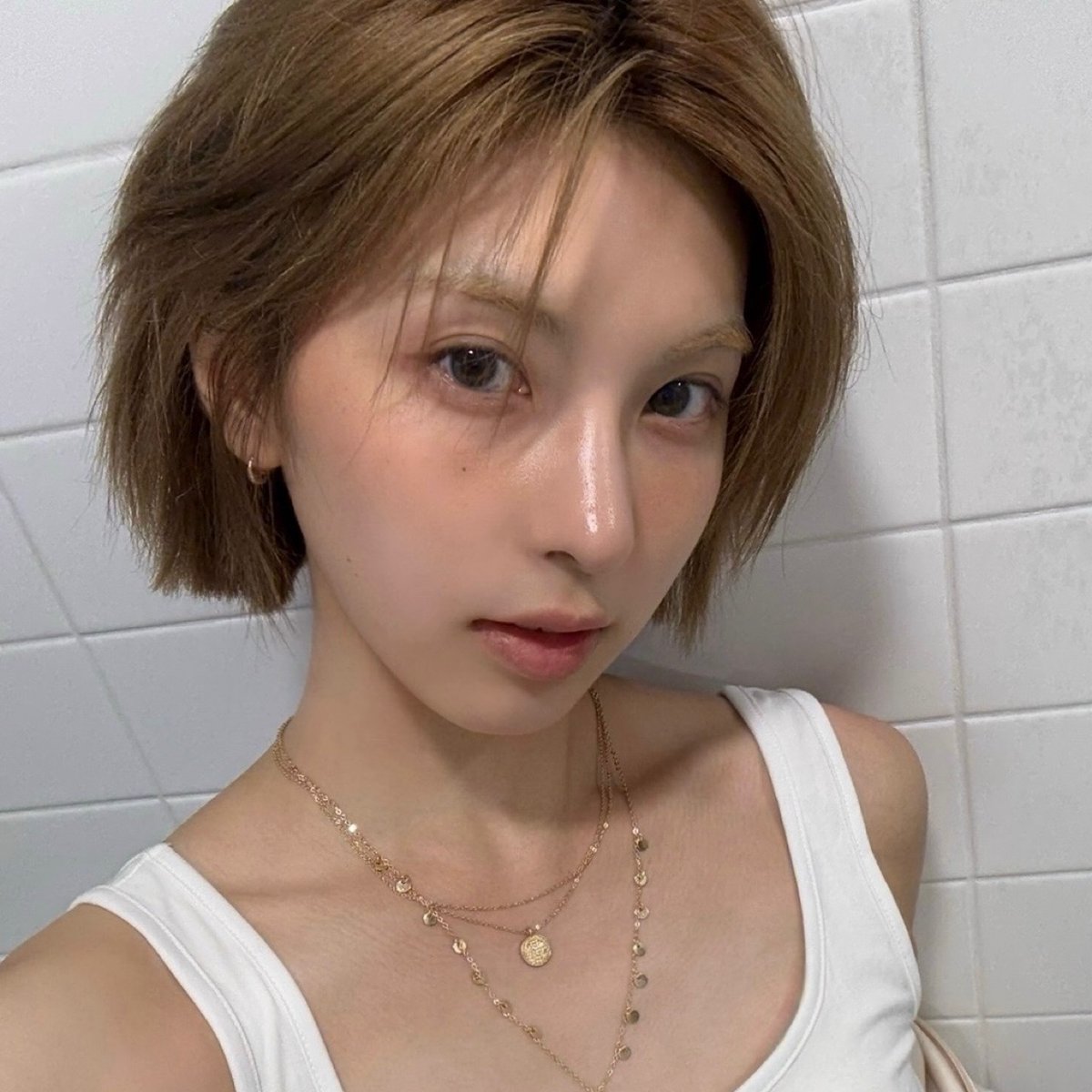 nmixxpics_'s tweet image. Bae new pfp on bubble 🐥🫧