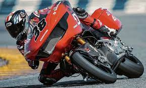 CTPSC's tweet image. Harley-Davidson e Motog Rrevelam “HARLEY-DAVIDSON BAGGER WORLD CUP”  CAMPEONATO MUNDIAL DE CORRIDA DE BAGGERS
Serão 6 etapas, de março a setembro: Circuito das Americas (EUA), Mugello (Itália), Assen (Holanda), Silverstone (Reino Unido), Aragón (Espanha) e Red Bull Ring (Áustria)