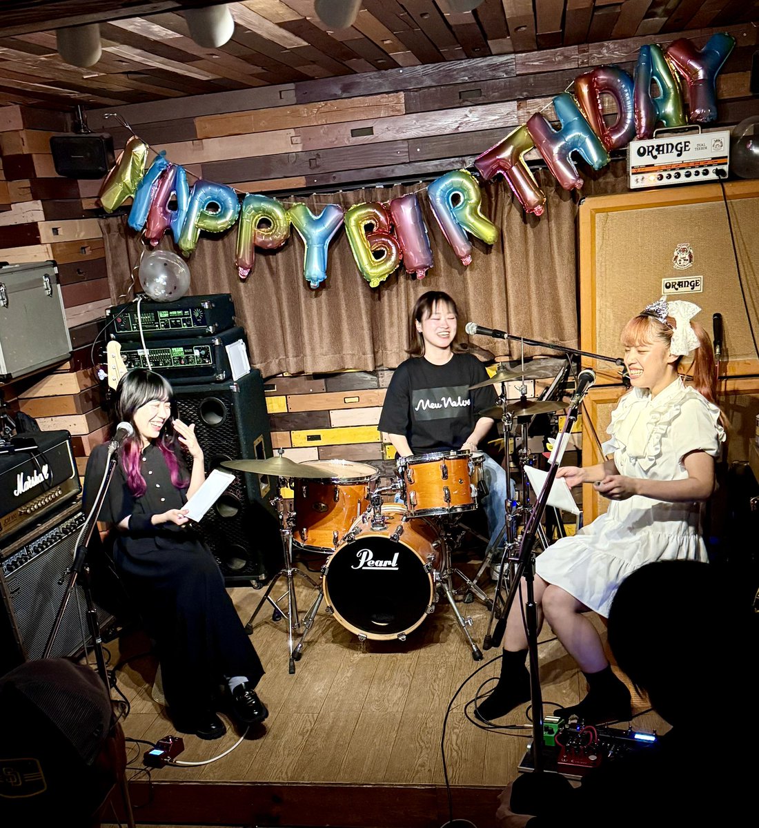Barrack Block Cafe (@barrackblock) on Twitter photo 2025年8月20日(水)
られるでゆるり-姫バースデー編-
■Lareru 
橋村姫 
きたむらみのり 
はらまきさき 2025年8月20日(水)
られるでゆるり-姫バースデー編-
■Lareru 
橋村姫 
きたむらみのり 
はらまきさき