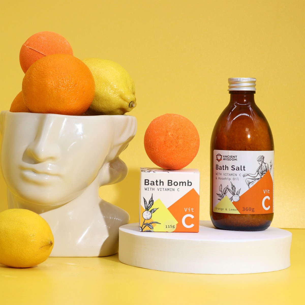 ClubCleo's tweet image. Discover the wonder of Vitamin C 🍊🍋 with 15% introductory discount - mailchi.mp/club-cleo/vita…
