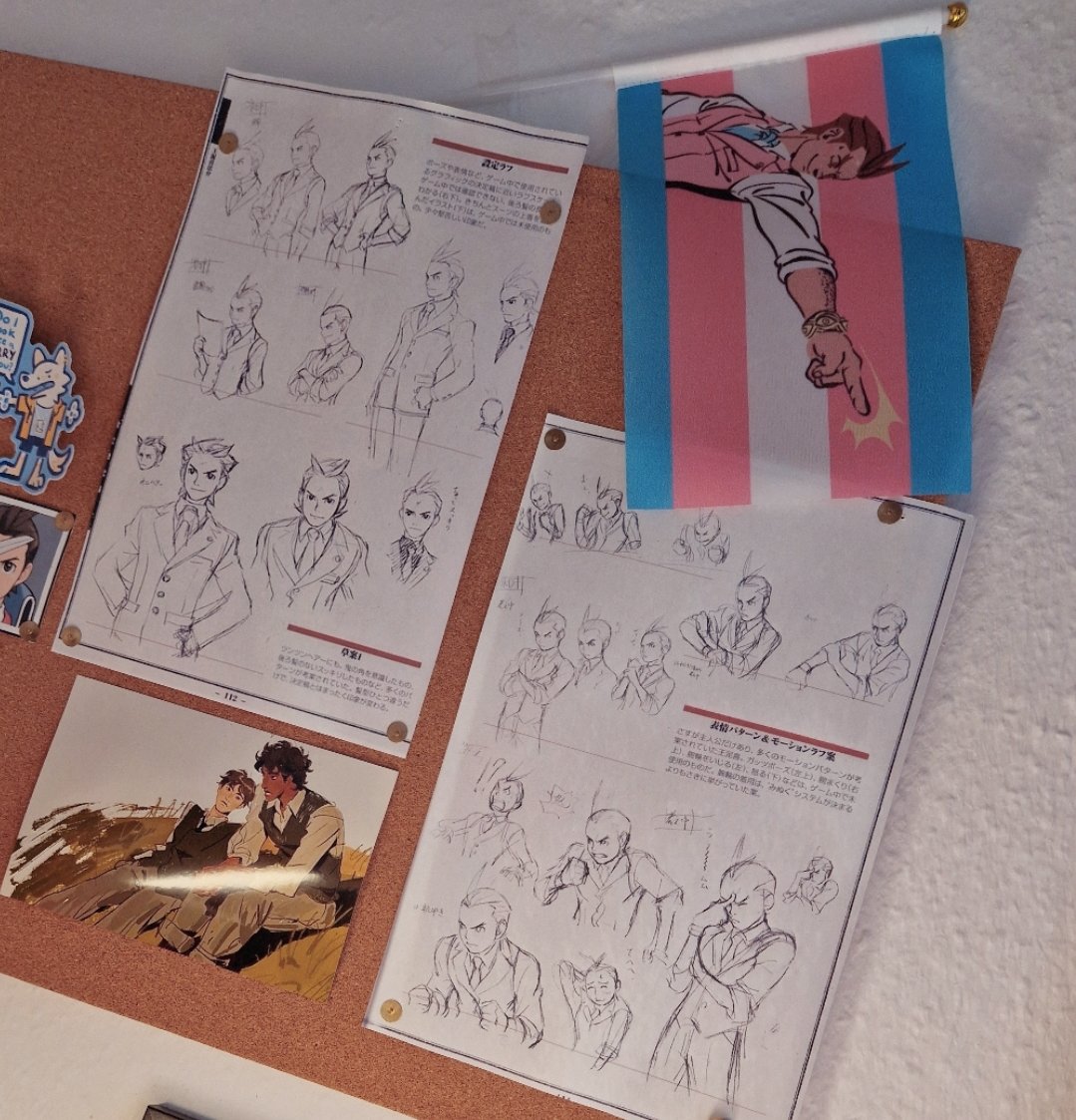 My <a href="/transapollozine/">Destination: Apollo, a Transpollo Zine</a> arrived today and it's so incredible beautiful, may or may not brought some tears to my eyes!
It was an honour to be part of this project and so so much love goes out to the mod team! 🥹