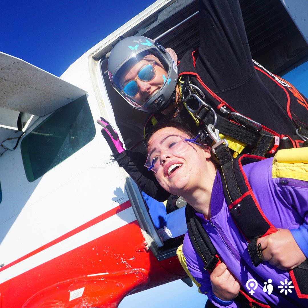 Has skydiving been on your bucket list for years? Why not tick if off the list and take to the skies this year. All whilst raising vital funds for Welsh Women’s Aid!
We’re partnered with <a href="/skylineevnts/">Skyline Events</a>   for the ultimate adventure!