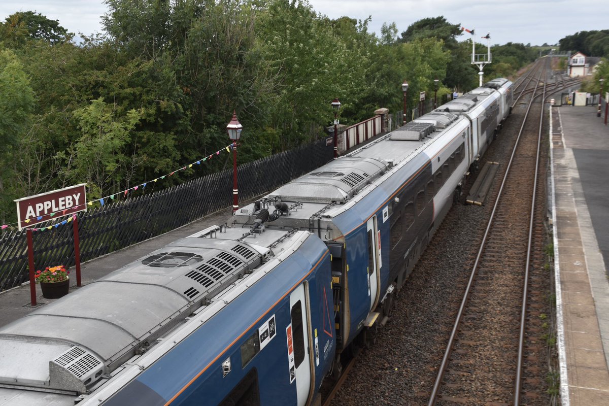 JamesGarthwaite's tweet image. Avanti 10 car set is seen at  Appleby, working 1Z55 Oxley Car. M.D. to Oxley Car. M.D. This test train is in preparation for future Avanti diversions via the Settle and Carlisle line. @TodaysRailways @RailwayMagazine @AvantiWestCoast 
@Modern_Railways @Clinnick1 @railexpress